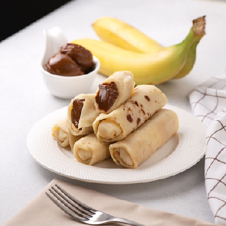 Млинці з бананом та згущеним молоком