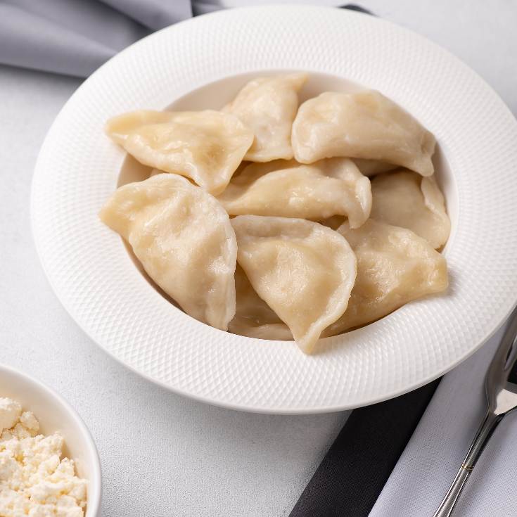 Вареники з картоплею та кисломолочним сиром