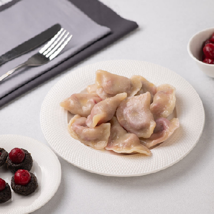 Вареники з маком та вишнею